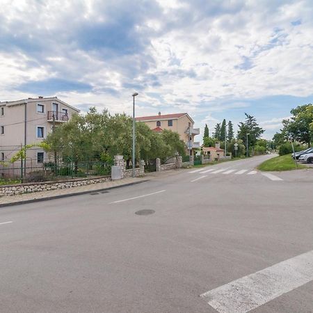 ביוגראד נה מורו Apartments Bepina מראה חיצוני תמונה