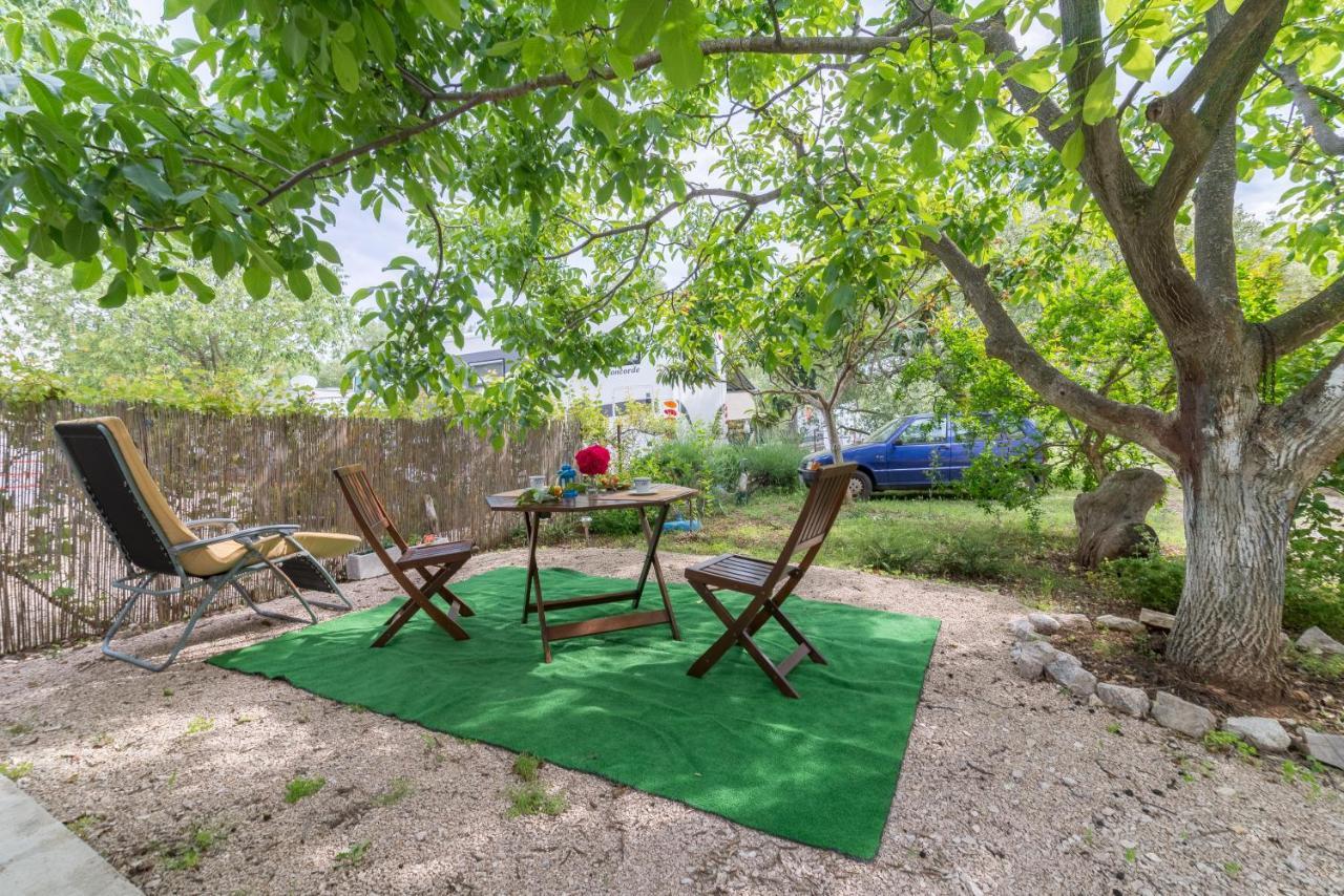 ביוגראד נה מורו Apartments Bepina מראה חיצוני תמונה
